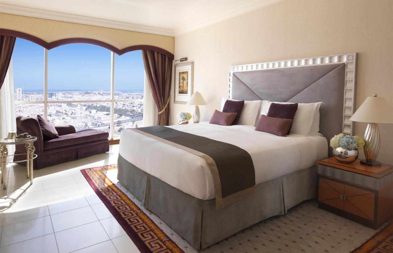 Fairmont Dubai Hotel Exterior foto